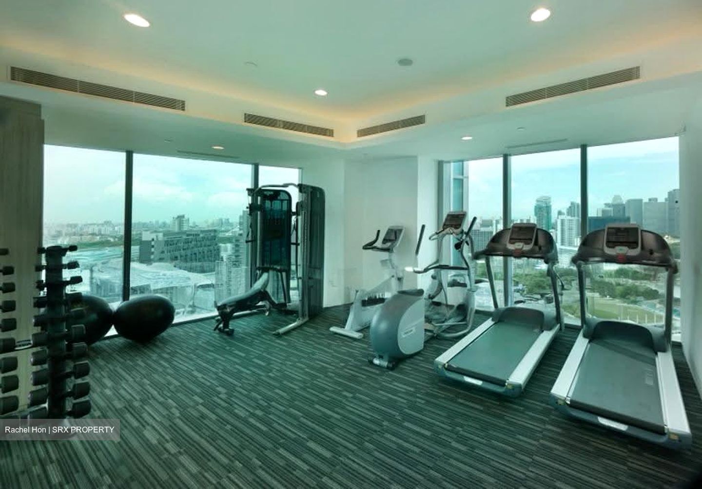 Arc 380 (D8), Office #612397491